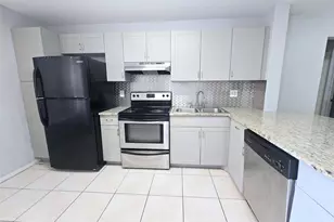 8100 SW 21st Ct, Miramar, FL 33025 - Photo 5