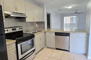 8100 SW 21st Ct, Miramar, FL 33025 - Photo 7