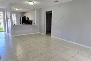 8100 SW 21st Ct, Miramar, FL 33025 - Photo 11