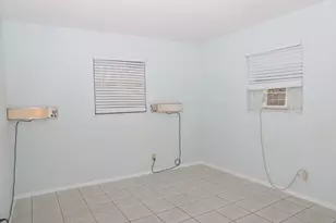 5881 NE 18th Ave, Fort Lauderdale, FL 33334 - Photo 9