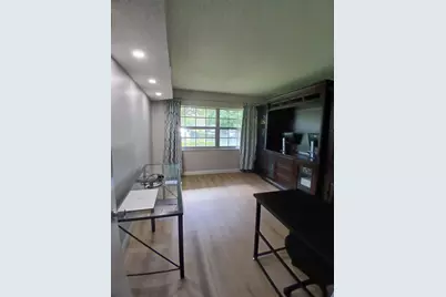 907 Cypress Terrace #104, Pompano Beach, FL 33069 - Photo 21