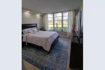 907 Cypress Terrace #104, Pompano Beach, FL 33069 - Photo 19