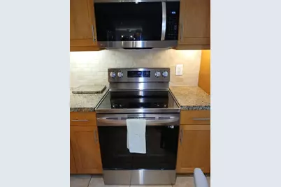 907 Cypress Terrace #104, Pompano Beach, FL 33069 - Photo 29