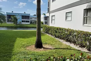 357 Saxony H Unit, Delray Beach, FL 33446 - Photo 5