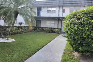 357 Saxony H Unit, Delray Beach, FL 33446 - Photo 5