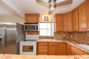 357 Saxony H Unit, Delray Beach, FL 33446 - Photo 15