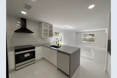 6805 NW 75th Place, Parkland, FL 33067 - Photo 9