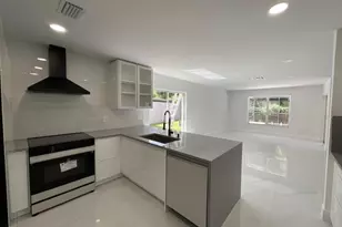 6805 NW 75th Pl, Parkland, FL 33067 - Photo 9