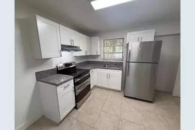 1111 NE 5th Terrace #A, Fort Lauderdale, FL 33304 - Photo 5