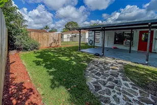 6214 Flagler St, Hollywood, FL 33023 - Photo 5