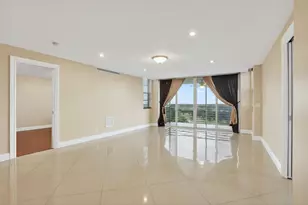 3499 Oaks Way, Pompano Beach, FL 33069 - Photo 3