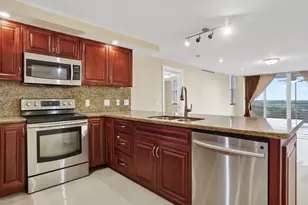 3499 Oaks Way, Pompano Beach, FL 33069 - Photo 7