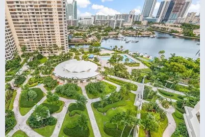 500 Three Islands Boulevard #607, Hallandale Beach, FL 33009 - Photo 5