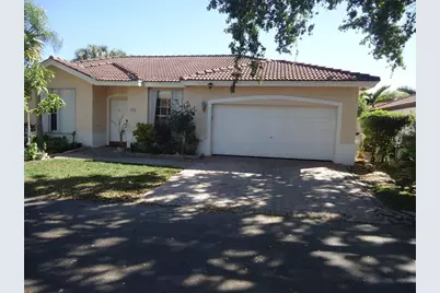 3542 Sahara Springs, Pompano Beach, FL 33069 - Photo 1