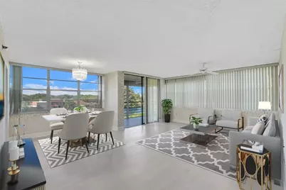 1000 Saint Charles Place #305, Hollywood, FL 33026 - Photo 3