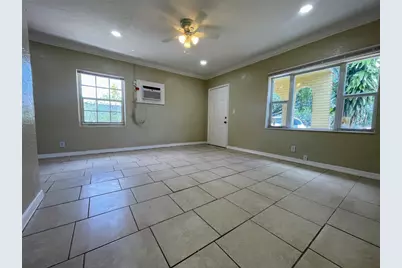 981 NW 16th Avenue, Fort Lauderdale, FL 33311 - Photo 9