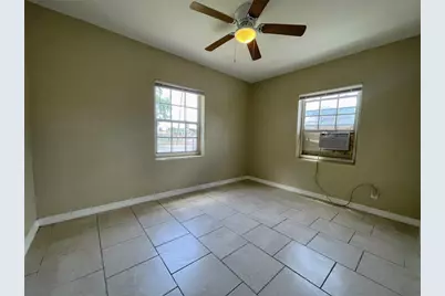 981 NW 16th Avenue, Fort Lauderdale, FL 33311 - Photo 15