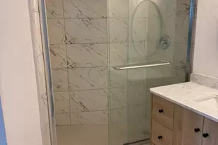 1301 NE Miami Gardens Dr, Miami, FL 33179 - Photo 5