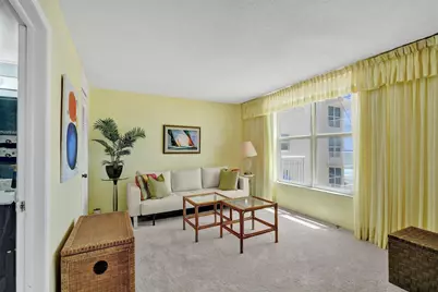 1051 Hillsboro Mile #307E, Pompano Beach, FL 33062 - Photo 5