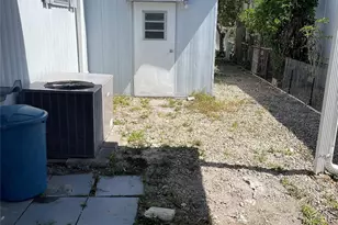 2875 SW 58th St, Dania Beach, FL 33312 - Photo 11