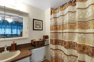 7688 NW 18th St, Margate, FL 33063 - Photo 17