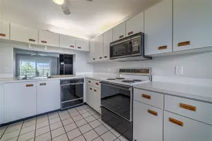10315 NW 24th Pl, Sunrise, FL 33322 - Photo 5