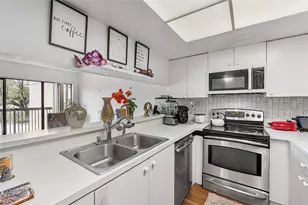 701 NW 19th St, Fort Lauderdale, FL 33311 - Photo 3