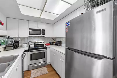 701 NW 19th Street #202, Fort Lauderdale, FL 33311 - Photo 7