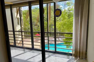 2306 S Cypress Bend Dr, Pompano Beach, FL 33069 - Photo 21