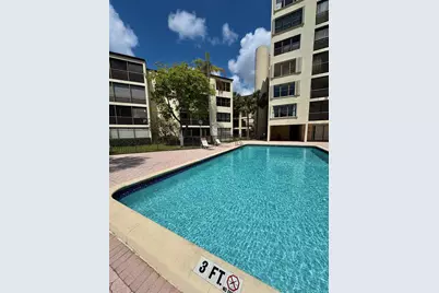 2306 S Cypress Bend Drive #319, Pompano Beach, FL 33069 - Photo 35