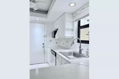 2306 S Cypress Bend Drive #319, Pompano Beach, FL 33069 - Photo 15