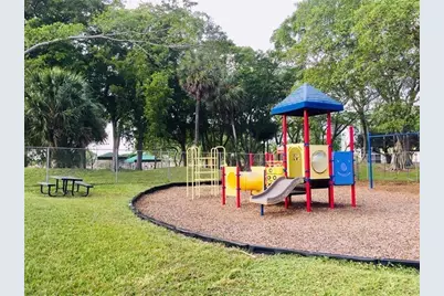 2306 S Cypress Bend Drive #319, Pompano Beach, FL 33069 - Photo 53