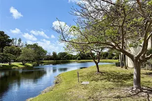 2306 S Cypress Bend Dr, Pompano Beach, FL 33069 - Photo 37