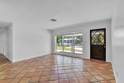 341 SE 8th Street, Pompano Beach, FL 33060 - Photo 15