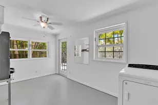 341 SE 8th St, Pompano Beach, FL 33060 - Photo 45