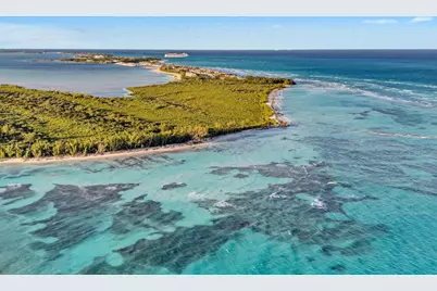 2404 Blue Lagoon, , FL  - Photo 37