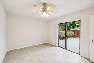 1091 Manor Dr, Lake Worth Beach, FL 33461 - Photo 11