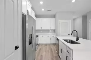 1829 Gaiety Way, Fort Pierce, FL 34947 - Photo 5