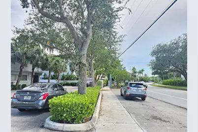 1354 Bayview Drive, Fort Lauderdale, FL 33304 - Photo 25