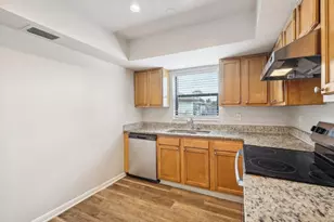 3789 Mil-Pond Ct, Greenacres, FL 33463 - Photo 9