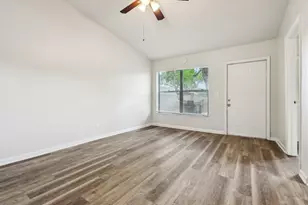 3789 Mil-Pond Ct, Greenacres, FL 33463 - Photo 5