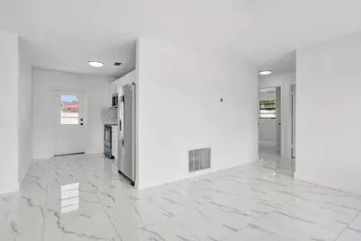 3060 NE 12th Avenue, Pompano Beach, FL 33064 - Photo 13
