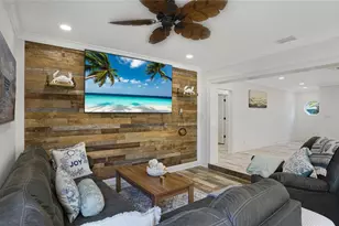 1736 NW 39th St, Oakland Park, FL 33309 - Photo 9