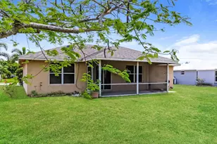 2095 SE Joyner Cir, Port Saint Lucie, FL 34952 - Photo 15