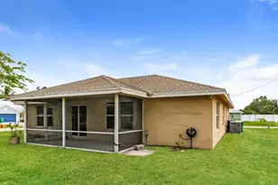 2095 SE Joyner Cir, Port Saint Lucie, FL 34952 - Photo 17