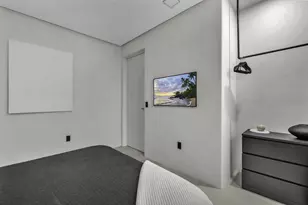 120 NE 25th St, Miami, FL 33137 - Photo 25