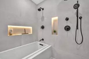 120 NE 25th St, Miami, FL 33137 - Photo 19