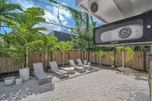 120 NE 25th St, Miami, FL 33137 - Photo 45
