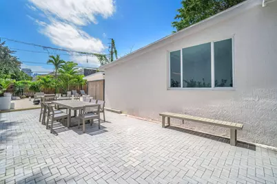 120 NE 25th Street, Miami, FL 33137 - Photo 25