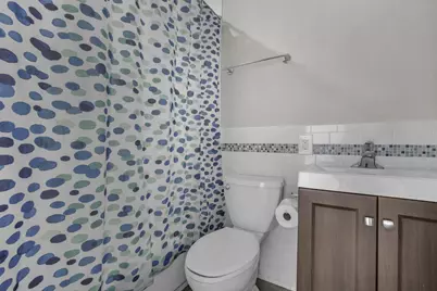 120 NE 25th Street, Miami, FL 33137 - Photo 35